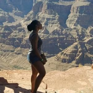 Meet your Posher, Tracy